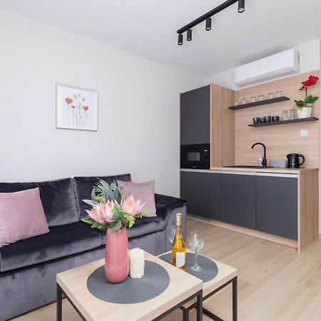 Modern Apartment Srodmiescie Krakow By Noclegi Renters Екстериор снимка