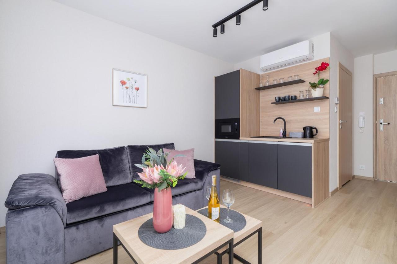 Modern Apartment Srodmiescie Krakow By Noclegi Renters Екстериор снимка